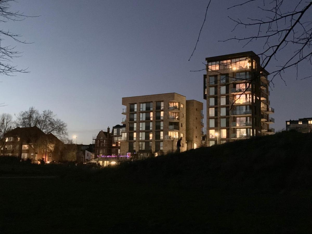 Burgess Park Penthouse Habitación en casa particular Londres